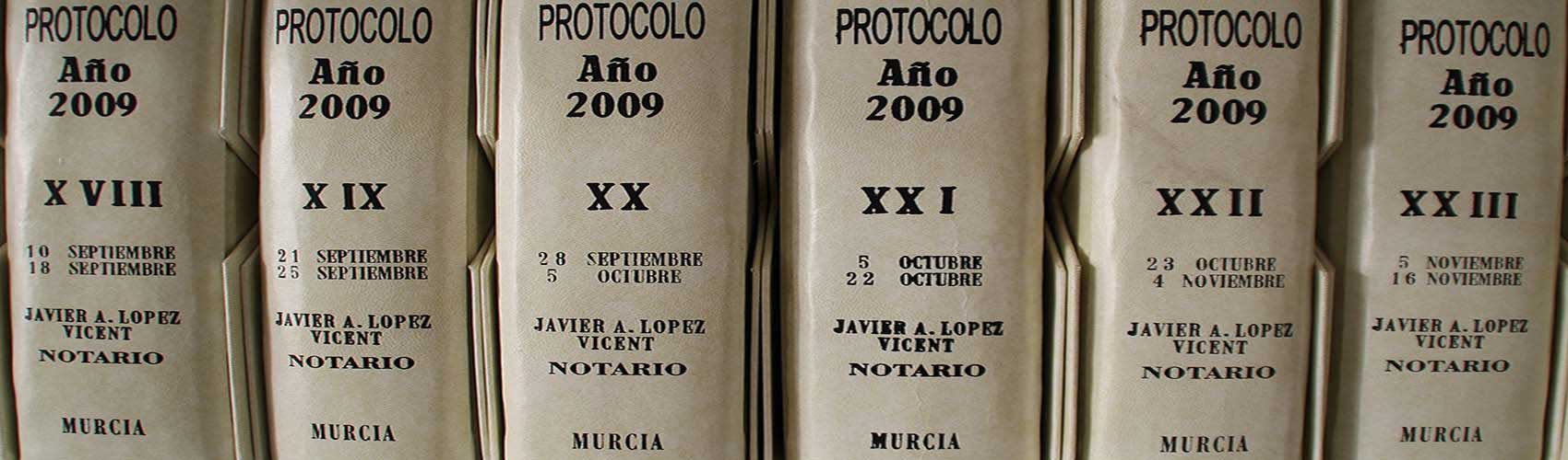 Javier-Alfonso-López-Vicent-Villaleal-protocolo-escritura-notaría-murcia-notario-centro-capital-cerca-plateria-traperia-slide